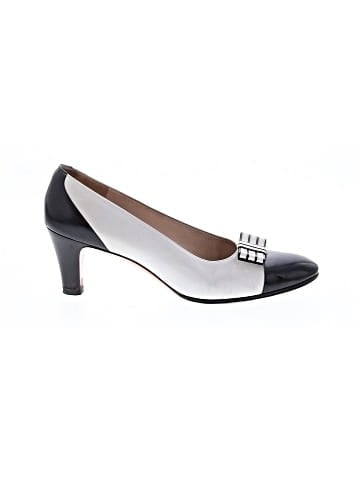 Salvatore Ferragamo vintage kitten heels (view 1)