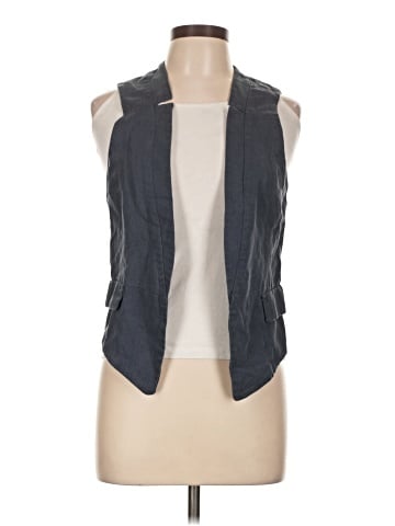 Zara Basic Sleeveless Button-Down Shirt (view 1)