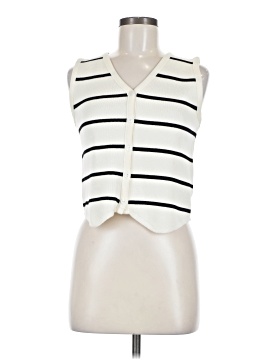 Assorted Brands Sleeveless Button-Down Shirt (view 1)