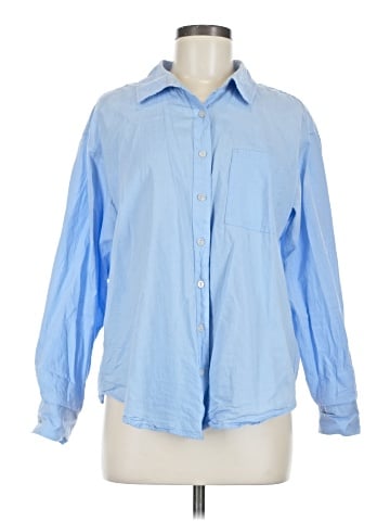 Maurices Long Sleeve Button-Down Shirt (view 1)