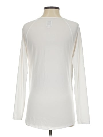 Gap - Maternity 3/4 Sleeve T-Shirt (view 2)