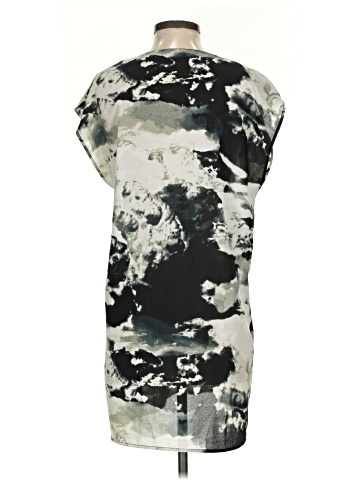 Divided by H&M Kimono (view 2)