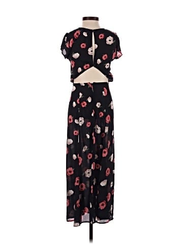 Reborn Casual Dress (view 2)