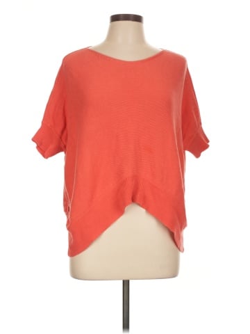 Lauren Vidal Poncho (view 1)