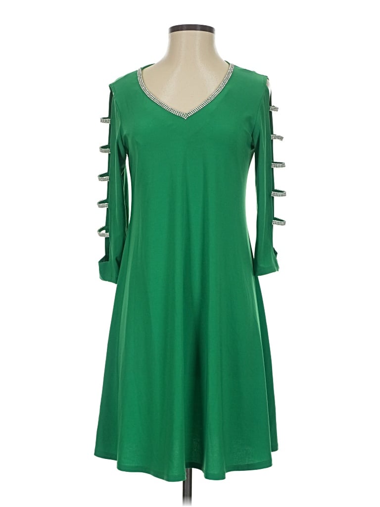 Pre-owned Iris Casual Dress In Green