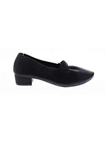 Unbranded Flats (view 1)