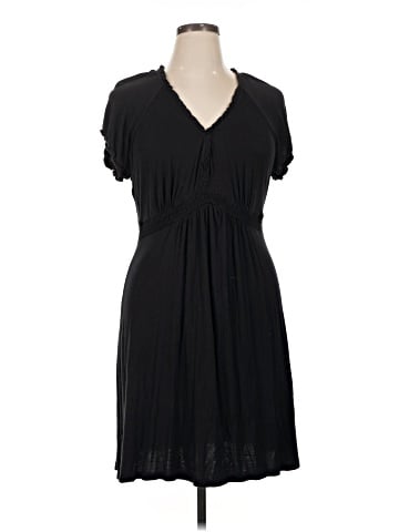 Daisy Fuentes Casual Dress (view 1)