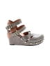 otBt 100% Leather Gray Wedges Size 8 - photo 1
