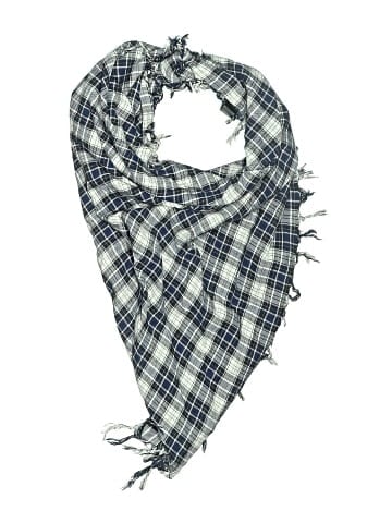 Forever 21 Scarf (view 1)