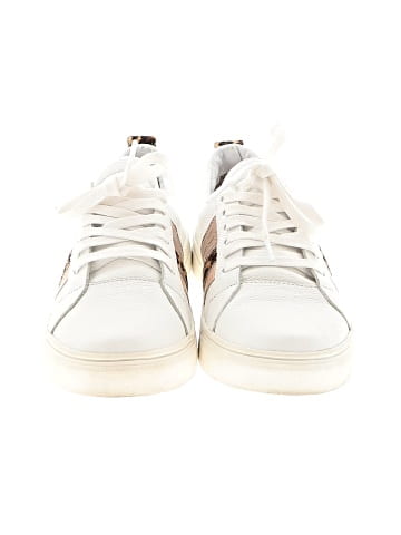 Kaanas Sneakers (view 2)