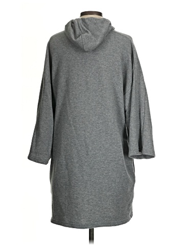 Puma Poncho (view 2)