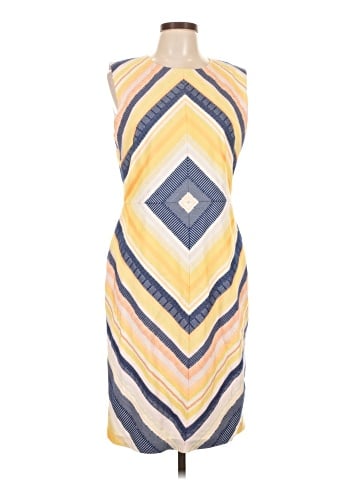 Slate & Willow Casual Dress (view 1)