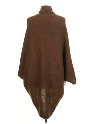 Harve Benard Poncho (view 2)