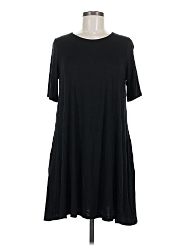 Agnes & Dora Casual Dress (view 1)