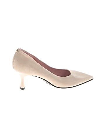 Yelete Heels (view 1)