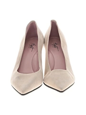 Yelete Heels (view 2)