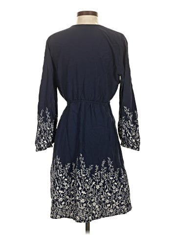 Old Navy Casual Dress (view 2)