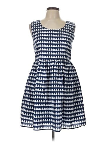 Kling Casual Dress (view 1)