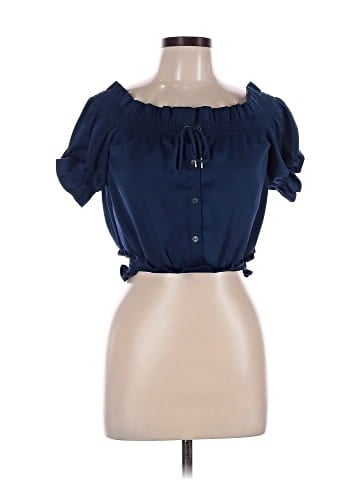 Romeo & Juliet Couture Short Sleeve Blouse (view 1)