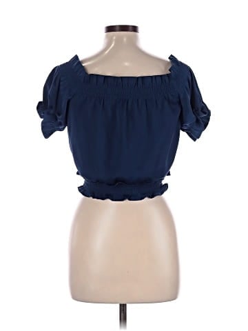 Romeo & Juliet Couture Short Sleeve Blouse (view 2)