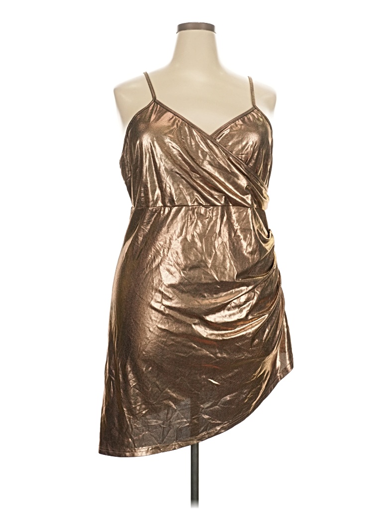 Pre-owned Shein Curve Cocktail Dress In Gold