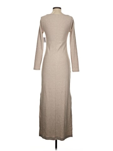 Old Navy Casual Dress (view 2)