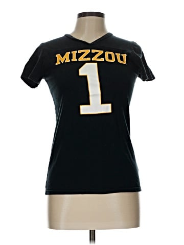 U-Trau Short Sleeve T-Shirt (view 1)
