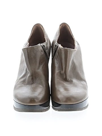 Robert Clergerie Ankle Boots (view 2)