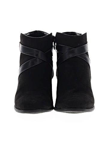 Karen Scott Ankle Boots (view 2)