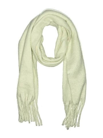 Hat Attack Scarf (view 1)