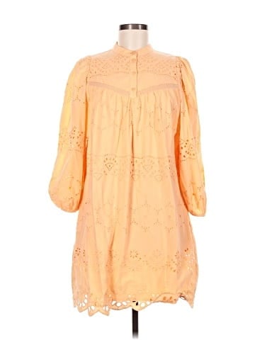Universal Thread Casual Dress (view 1)