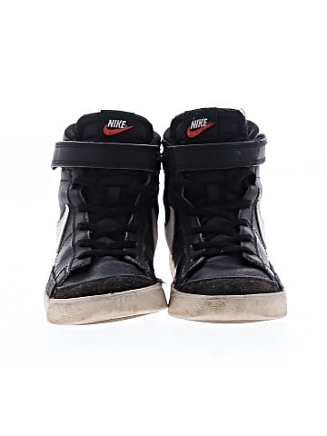 Nike Sneakers (view 2)