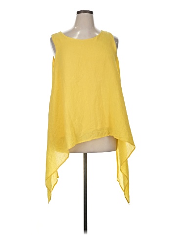Melissa Paige Sleeveless Blouse (view 1)