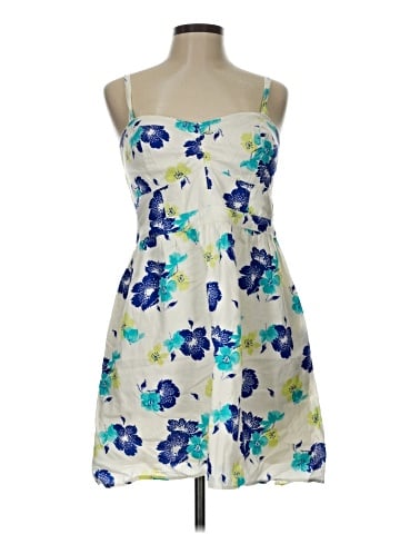 American Eagle Outfitters Cocktail Dress (view 1)
