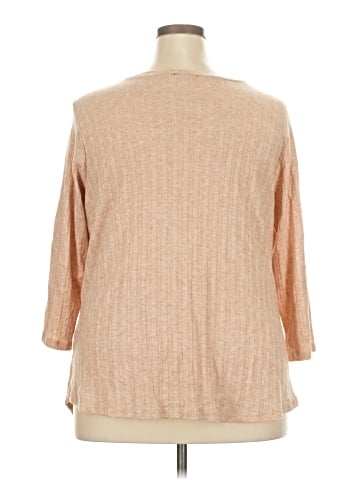 Ava James 3/4 Sleeve Top (view 2)