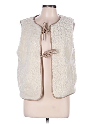 Cato Vest (view 1)