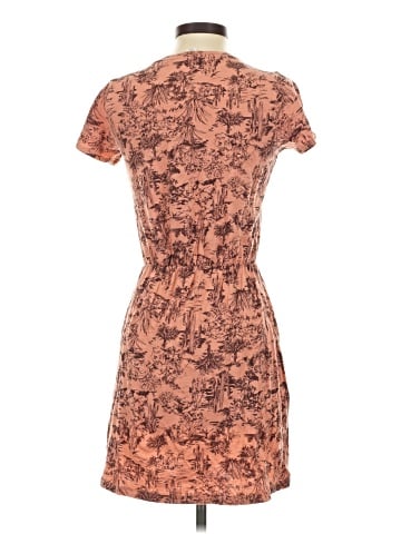Old Navy Casual Dress (view 2)