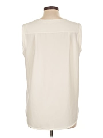 dalia Sleeveless Blouse (view 2)