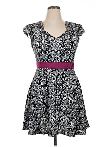 Yellow Star Casual Dress (view 1)