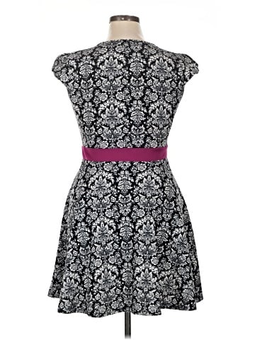 Yellow Star Casual Dress (view 2)