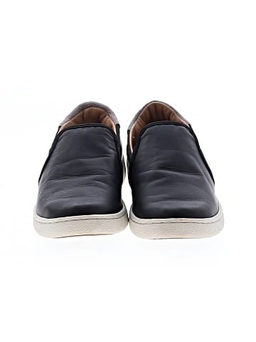 Ugg Sneakers (view 2)