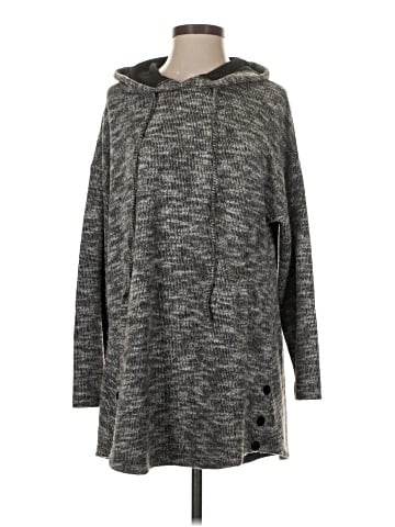 Coco + Carmen Poncho (view 1)