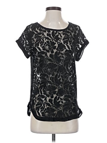 Trafaluc by Zara Short Sleeve T-Shirt (view 1)