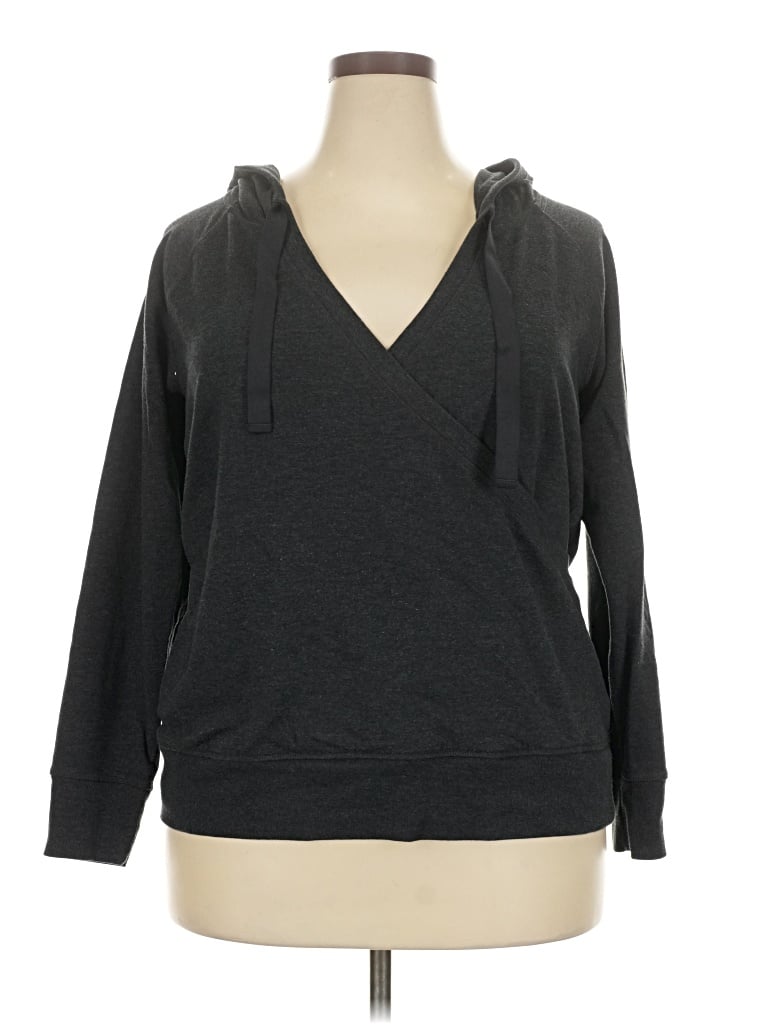 Pre-owned Maurices Sweatshirt In Gray