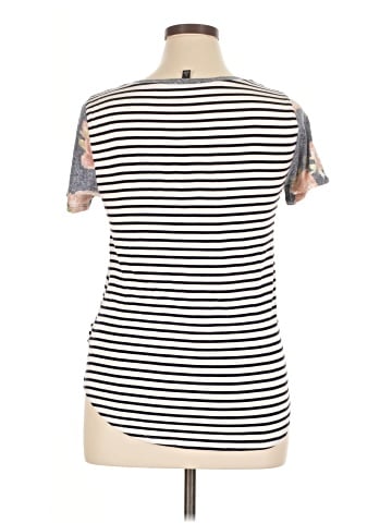Signature Studio Short Sleeve T-Shirt (view 2)
