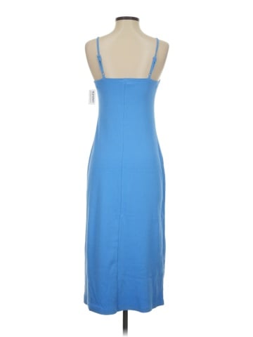 Old Navy Casual Dress (view 2)