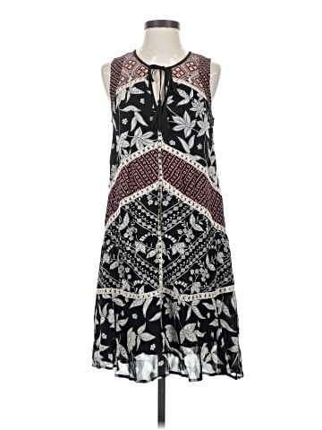 Floreat Casual Dress (view 1)