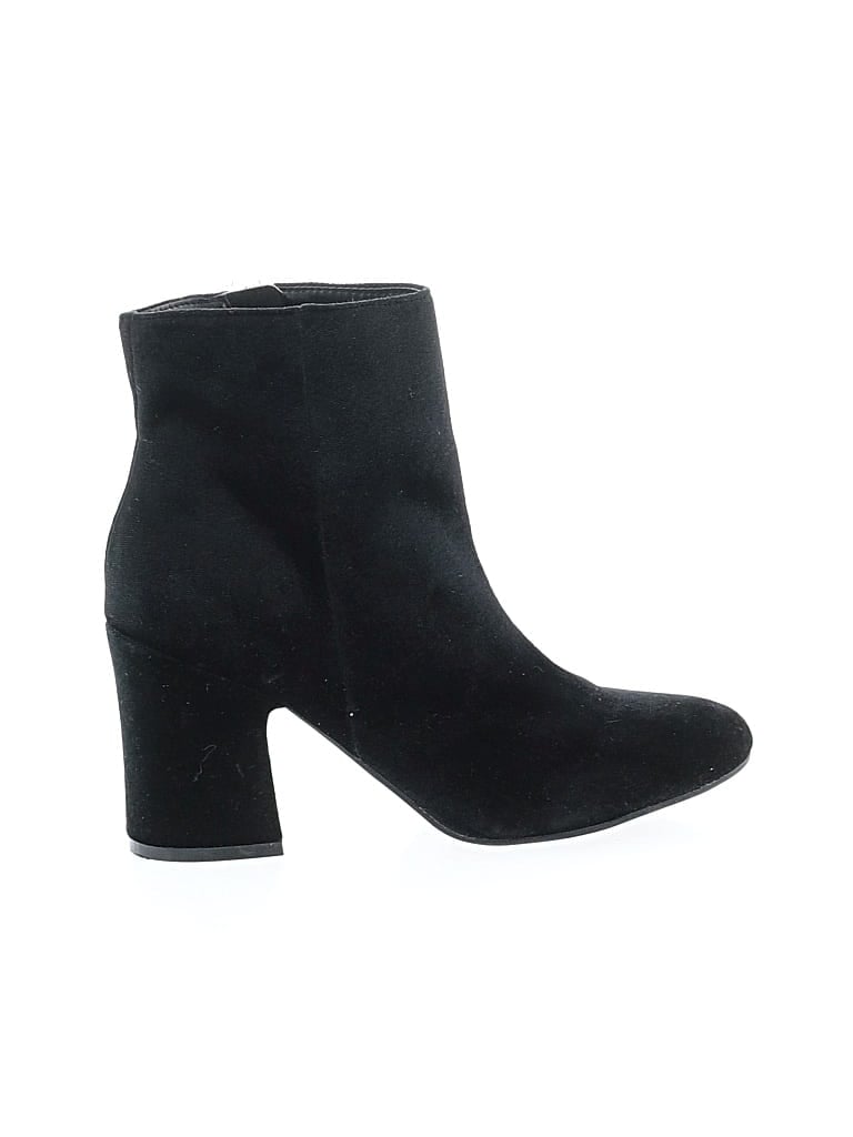 Pre-owned Unisa Ankle Boots In Black