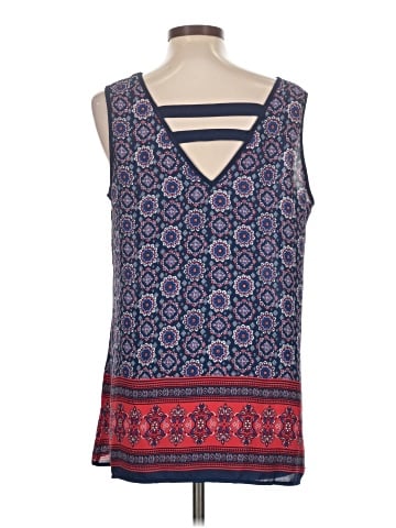 Hannah Sleeveless Blouse (view 2)