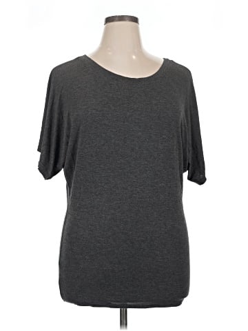 Free to Live Short Sleeve Top (view 1)